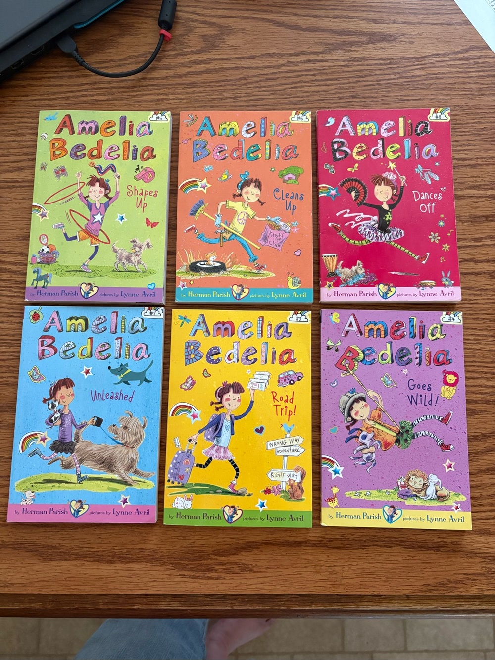 Amelia Bedelia Book Set